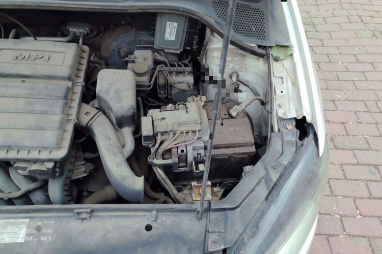 Used Volkswagen Jetta 2013 1.6L Manual Comfort Model Engine Bay Left