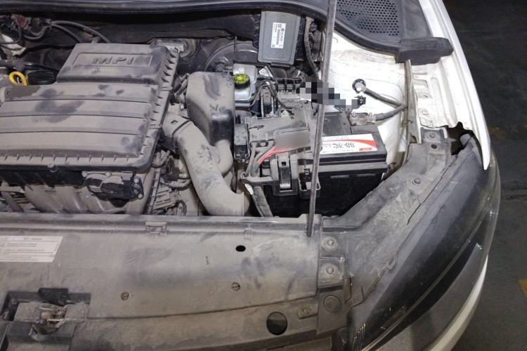 Used Volkswagen Jetta 2013 1.4L Manual Fashion Model Engine Bay Left