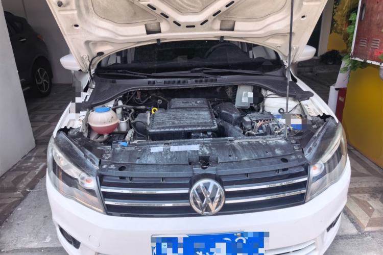 Used Volkswagen Jetta  Engine Bay