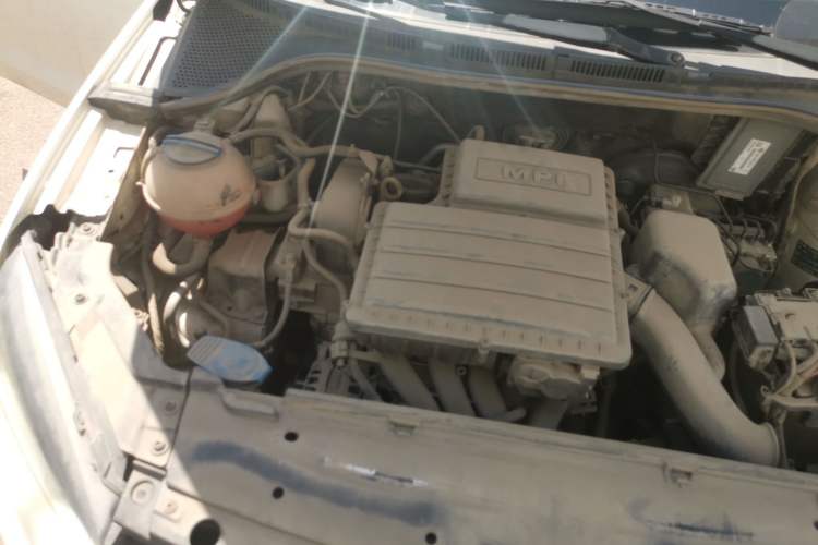 Used Volkswagen Jetta 2013 1.6L Manual Comfort Model Engine Bay Right