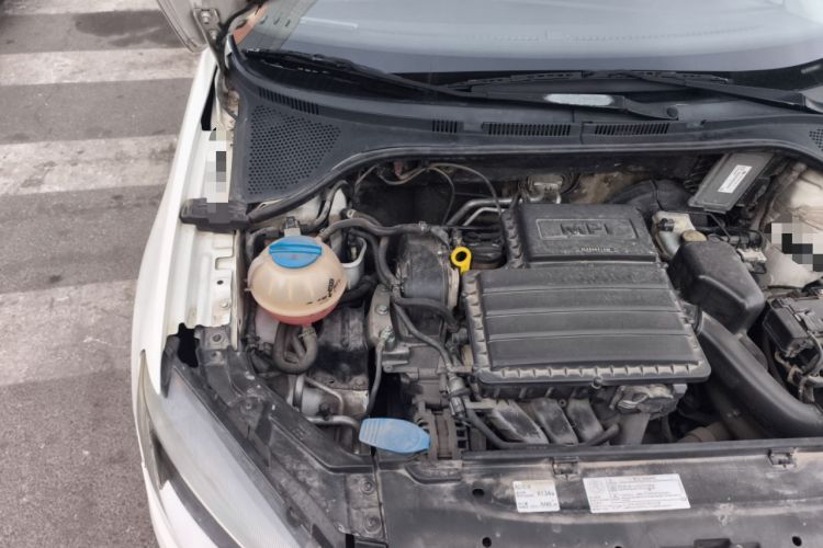 Used Volkswagen Jetta 2013 1.6L Manual Comfort Model Engine Bay Right