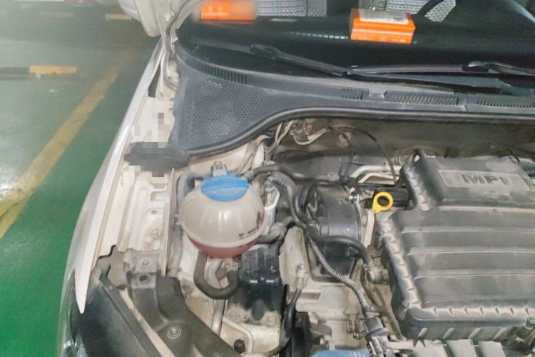 Used Volkswagen Jetta 2013 1.4L Manual Comfort Model Engine Bay Right