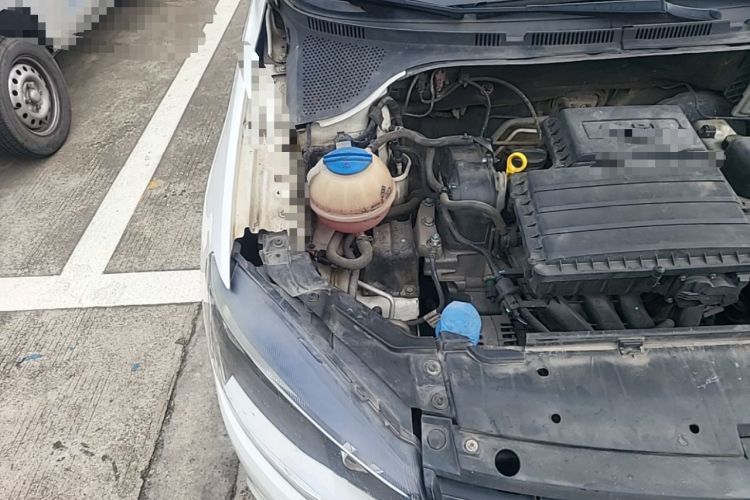 Used Volkswagen Jetta 2013 1.4L Manual Comfort Model Engine Bay Right