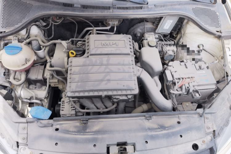 Used Volkswagen Jetta 2013 1.4L Manual Fashion Model Engine Bay