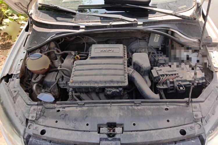 Used Volkswagen Jetta 2013 1.6L Manual Fashion Edition Engine Bay