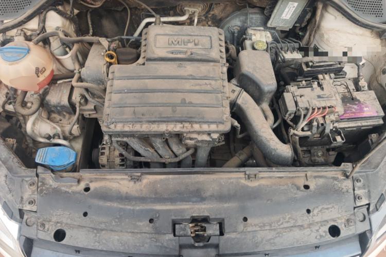 Used Volkswagen Jetta 2013 1.6L Automatic Luxury Model Engine Bay