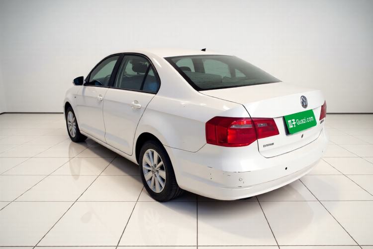 Used Volkswagen Jetta 2013 1.6L Manual Comfort Model Exterior 3