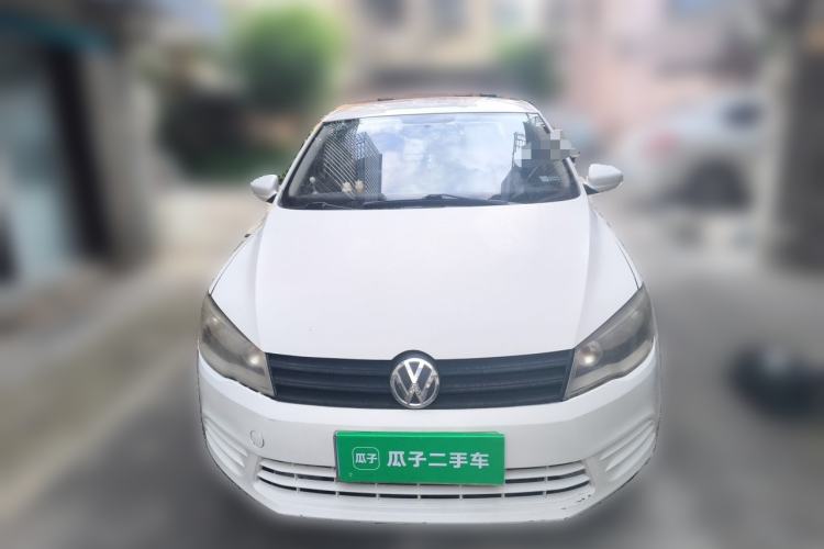 Used Volkswagen Jetta 2013 1.6L Manual Fashion Edition Front