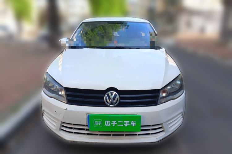 Used Volkswagen Jetta 2013 1.6L Manual Fashion Edition Front