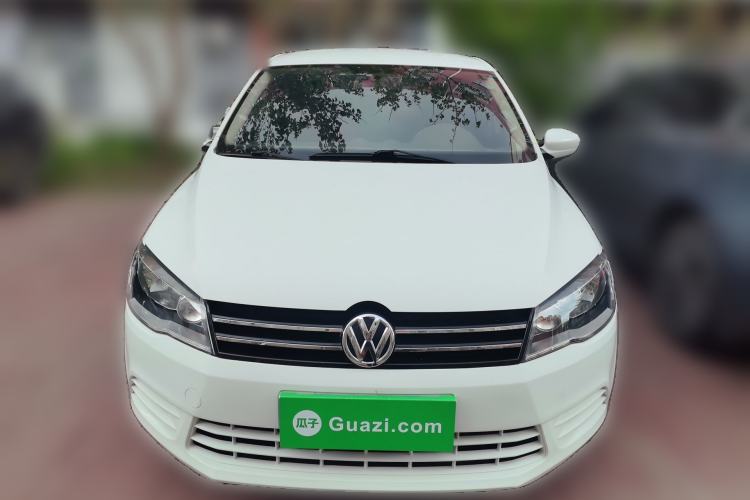 Used Volkswagen Jetta 2013 1.6L Manual Fashion Edition Front