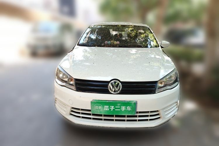 Used Volkswagen Jetta 2013 1.6L Manual Fashion Edition Front