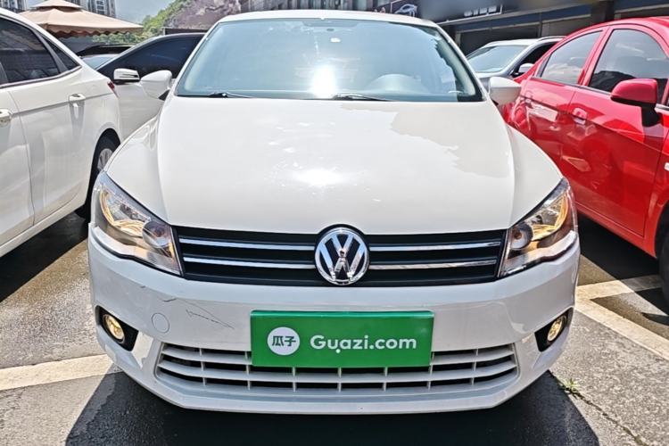 Used Volkswagen Jetta 2013 1.6L Manual Comfort Model Front
