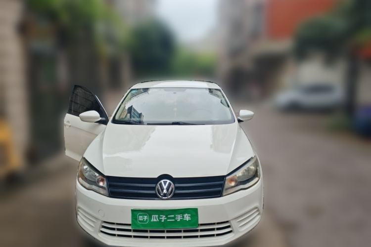 Used Volkswagen Jetta 2013 1.4L Manual Fashion Model Front