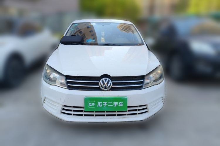 Used Volkswagen Jetta 2013 1.6L Manual Fashion Edition Front