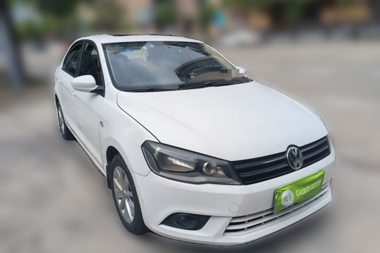 Used Volkswagen Jetta 2013 1.6L Automatic Comfort Model Front Right 45 Deg