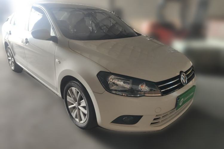 Used Volkswagen Jetta 2013 1.4L Manual Comfort Model Front Right 45 Deg