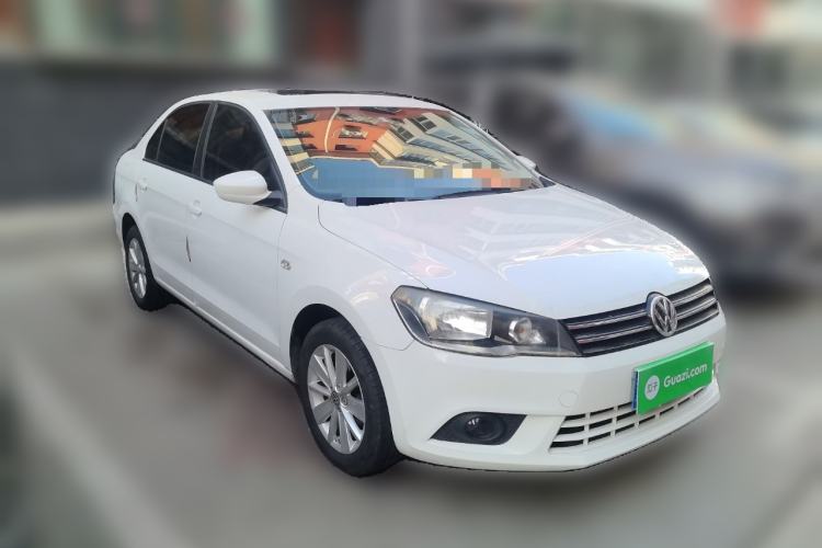 Used Volkswagen Jetta 2013 1.4L Manual Comfort Model Front Right 45 Deg