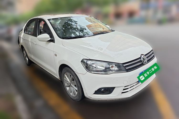 Used Volkswagen Jetta 2013 1.6L Automatic Comfort Model Front Right 45 Deg