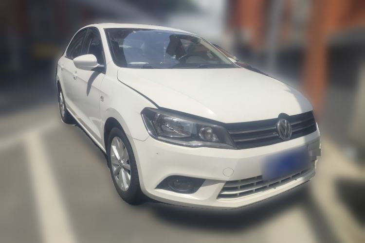 Used Volkswagen Jetta 2013 1.6L Manual Comfort Model Front Right 45 Deg