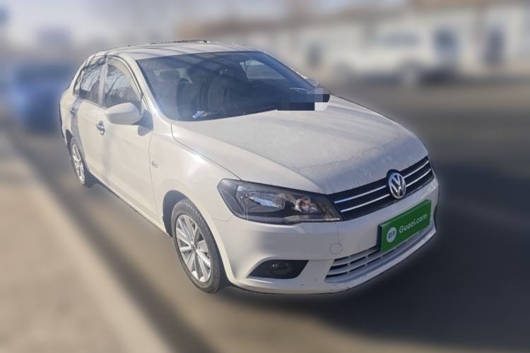 Used Volkswagen Jetta 2013 1.6L Manual Comfort Model Front Right 45 Deg