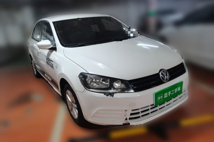Used Volkswagen Jetta 2013 1.4L Manual Fashion Model Front Right 45 Deg