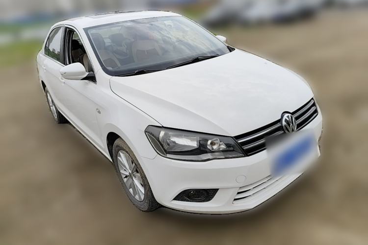 Used Volkswagen Jetta 2013 1.6L Manual Comfort Model Front Right 45 Deg