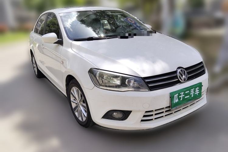 Used Volkswagen Jetta 2013 1.6L Automatic Comfort Model Front Right 45 Deg