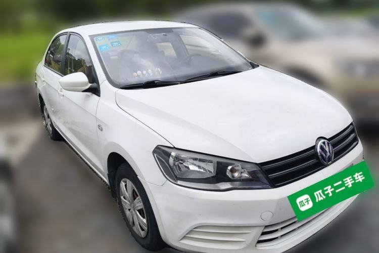 Used Volkswagen Jetta 2013 1.6L Automatic Fashion Model Front Right 45 Deg