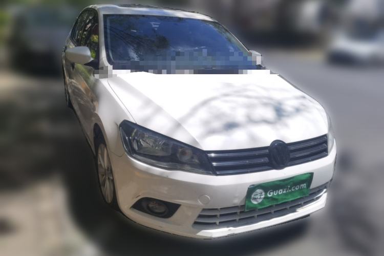Used Volkswagen Jetta 2013 1.6L Automatic Comfort Model Front Right 45 Deg
