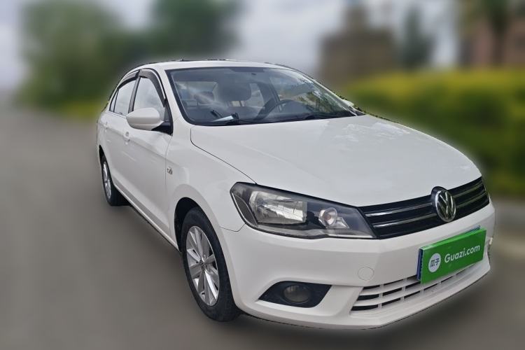 Used Volkswagen Jetta 2013 1.6L Automatic Comfort Model Front Right 45 Deg