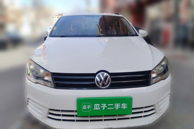 Used Volkswagen Jetta 2013 1.6L Manual Fashion Edition Front