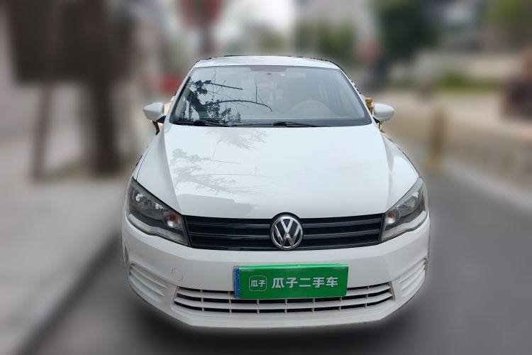 Used Volkswagen Jetta 2013 1.6L Manual Fashion Edition Front