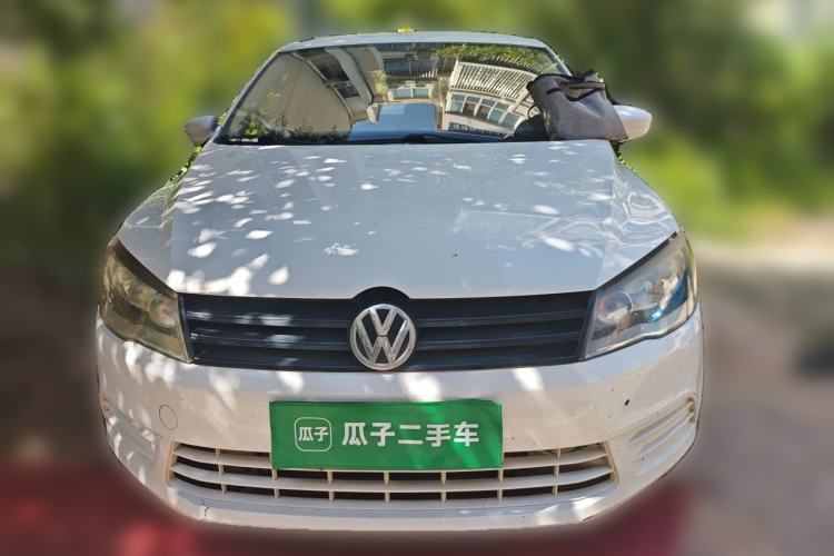 Used Volkswagen Jetta 2013 1.4L Manual Fashion Model Front