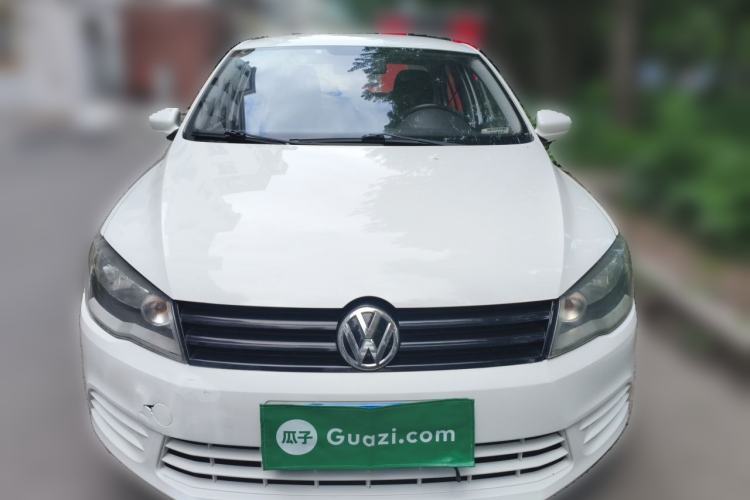 Used Volkswagen Jetta 2013 1.6L Manual Fashion Edition Front