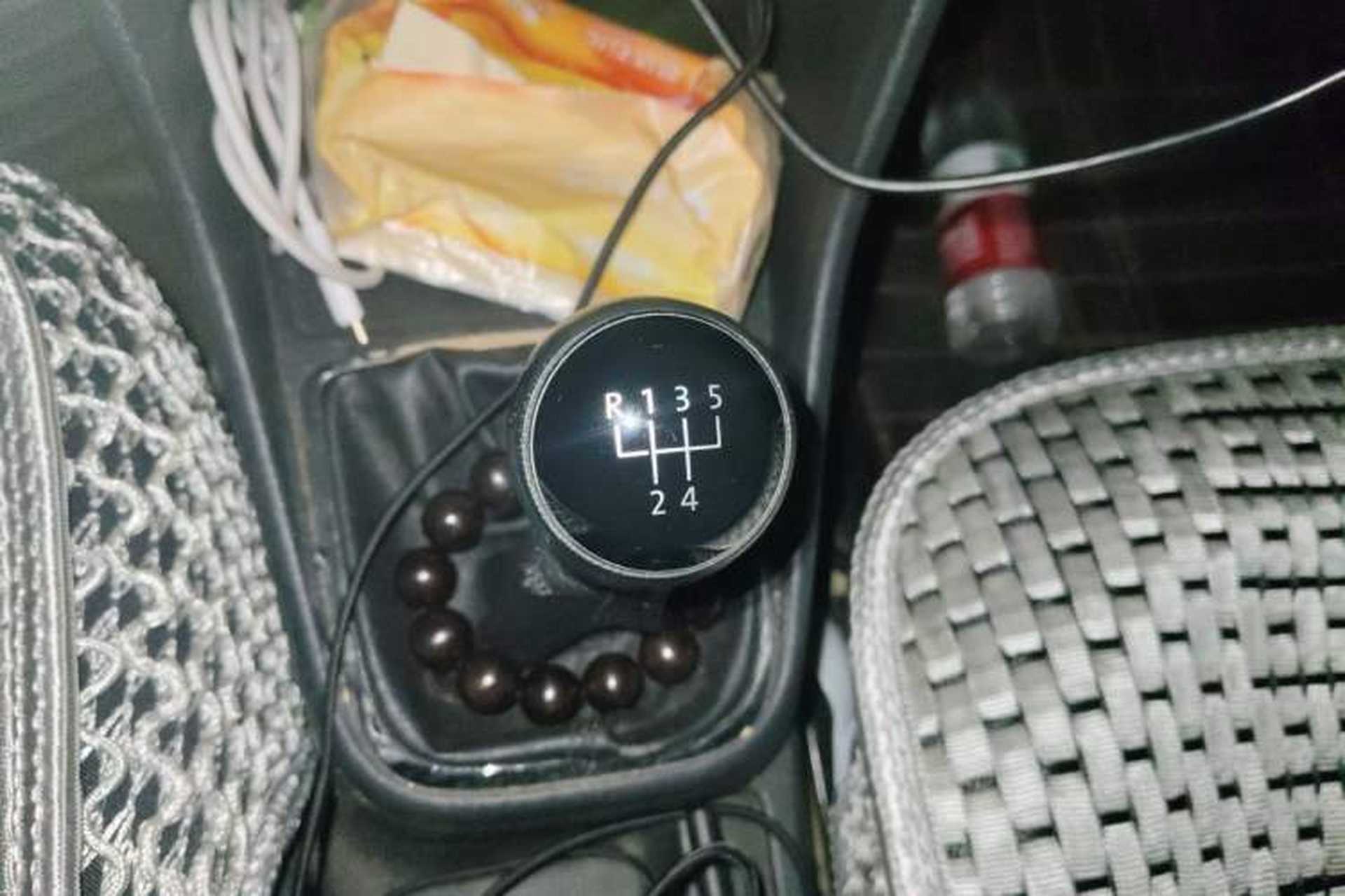Used Volkswagen Jetta 2013 1.4L Manual Comfort Model Gear Lever