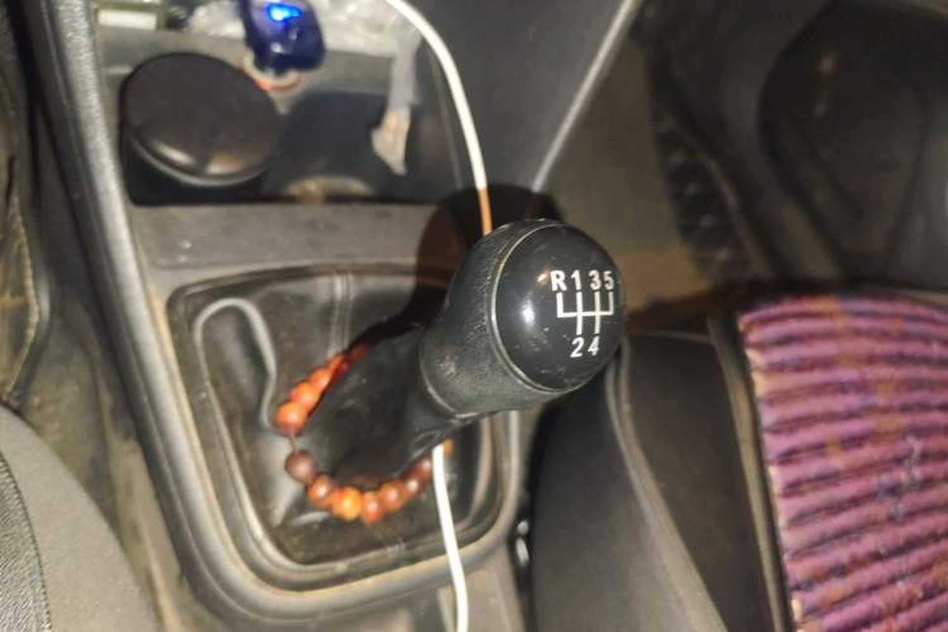 Used Volkswagen Jetta 2013 1.4L Manual Fashion Model Gear Lever