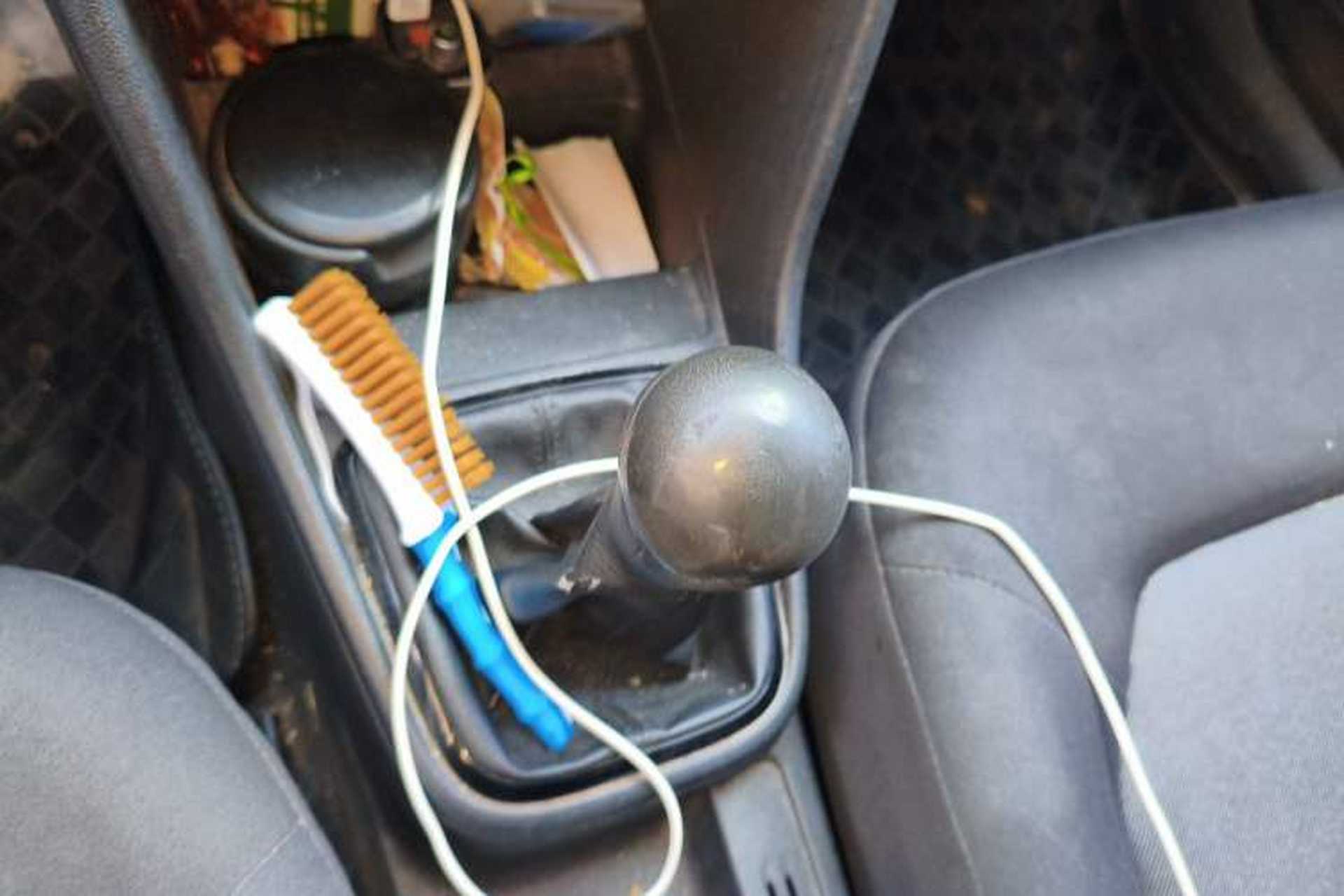 Used Volkswagen Jetta 2013 1.6L Manual Fashion Edition Gear Lever