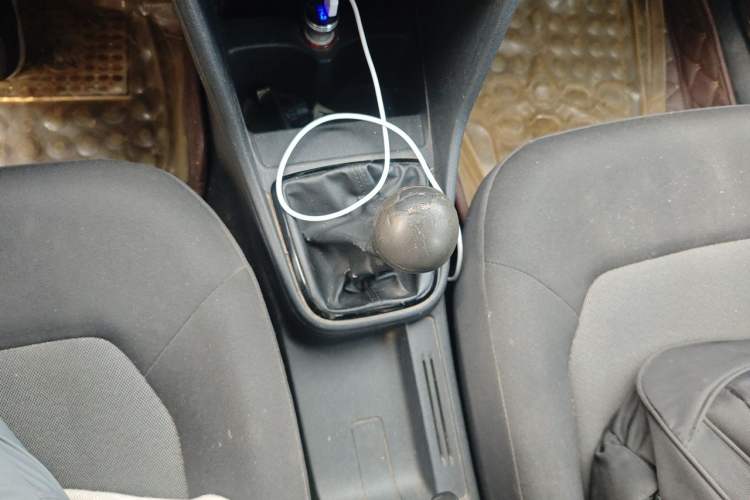 Used Volkswagen Jetta 2013 1.4L Manual Fashion Model Gear Lever