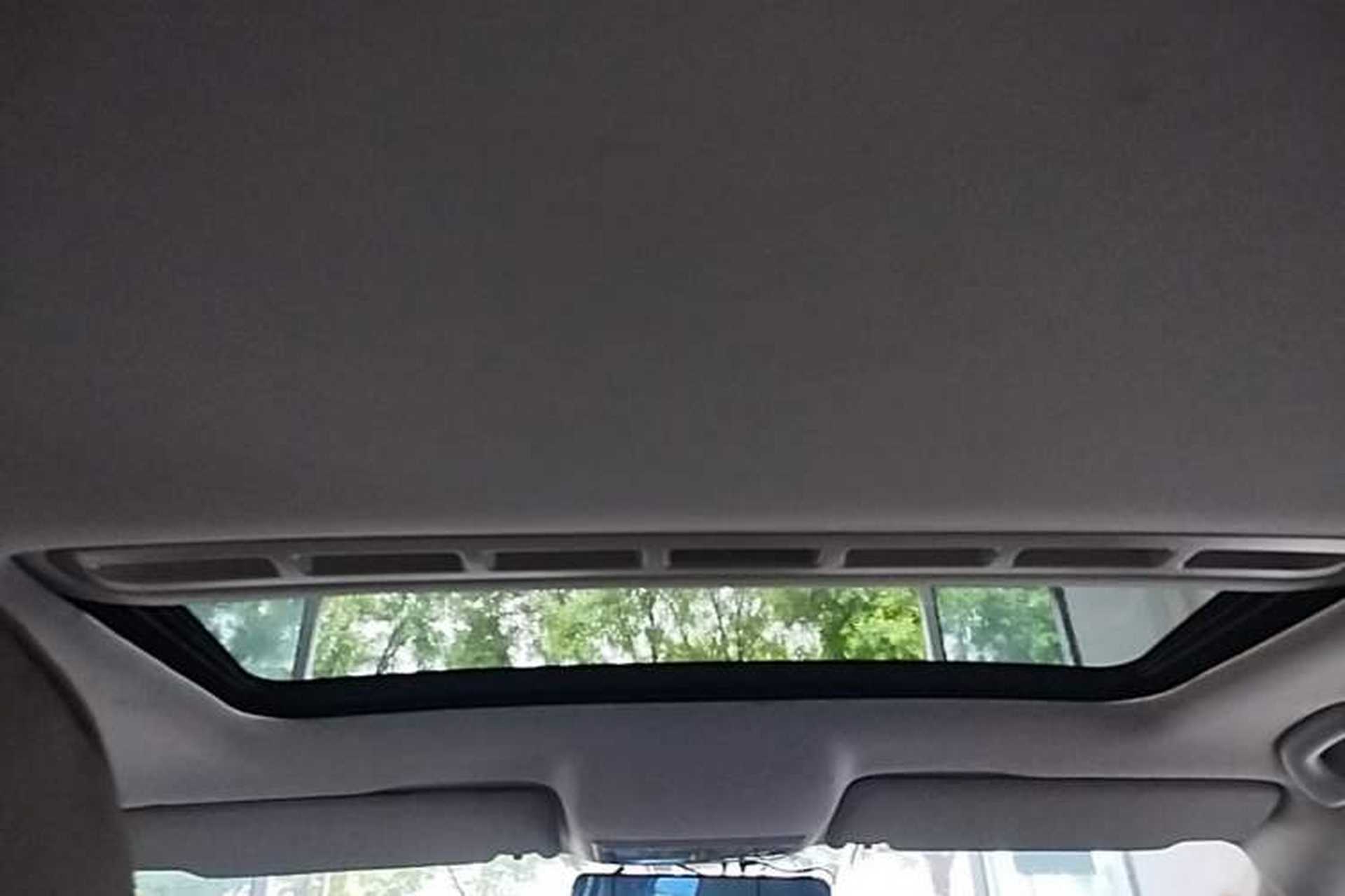 Used Volkswagen Jetta 2013 1.6L Manual Comfort Model Headliner