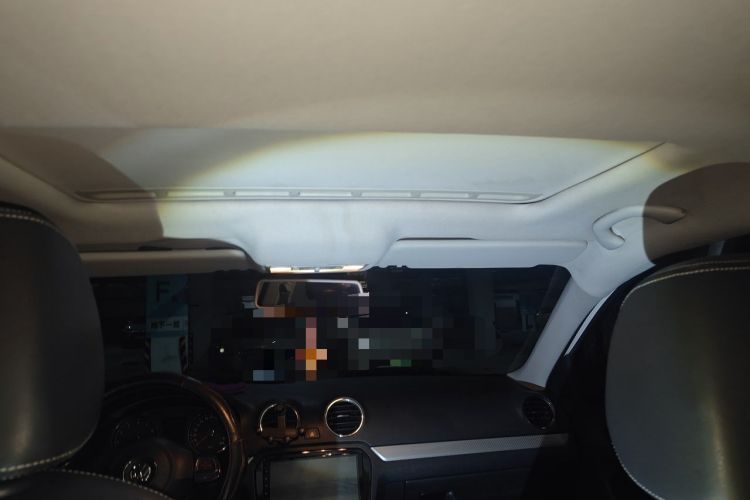 Used Volkswagen Jetta 2013 1.6L Automatic Luxury Model Headliner