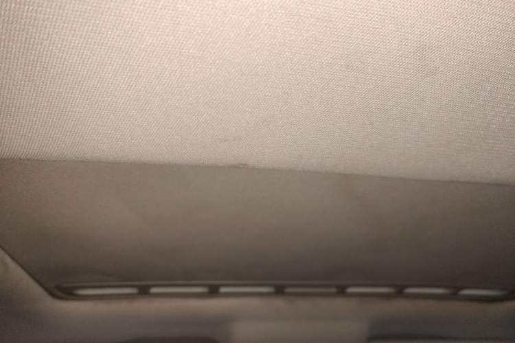 Used Volkswagen Jetta 2013 1.4L Manual Comfort Model Headliner