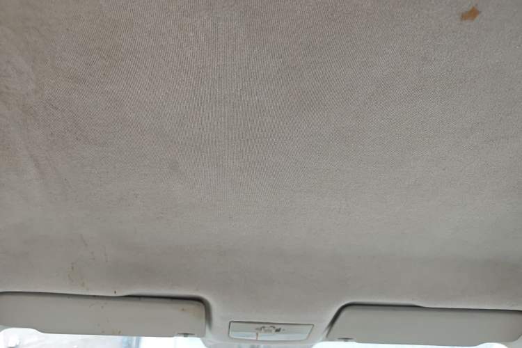 Used Volkswagen Jetta 2013 1.6L Automatic Fashion Model Headliner