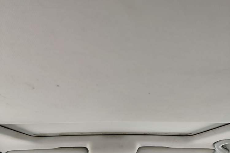 Used Volkswagen Jetta 2013 1.6L Manual Comfort Model Headliner