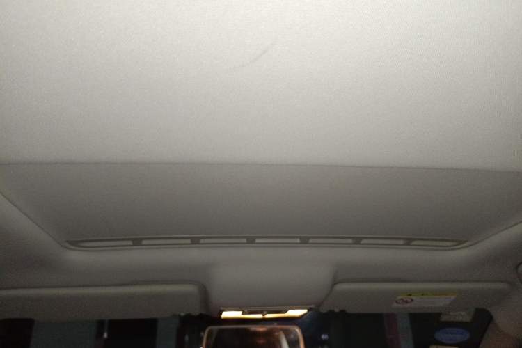 Used Volkswagen Jetta 2013 1.6L Automatic Comfort Model Headliner