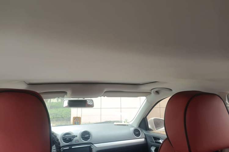 Used Volkswagen Jetta 2013 1.6L Automatic Comfort Model Headliner