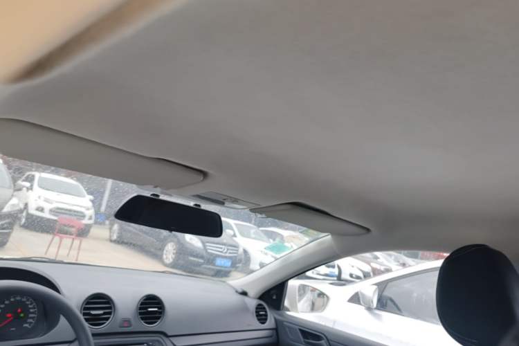 Used Volkswagen Jetta 2013 1.6L Automatic Fashion Model Headliner