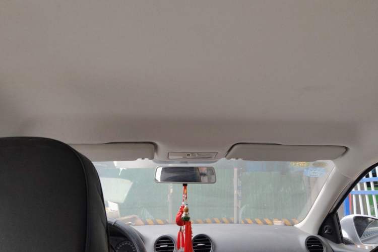 Used Volkswagen Jetta 2013 1.4L Manual Fashion Model Headliner