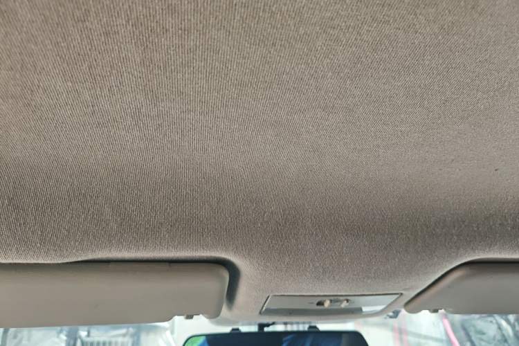 Used Volkswagen Jetta 2013 1.4L Manual Fashion Model Headliner