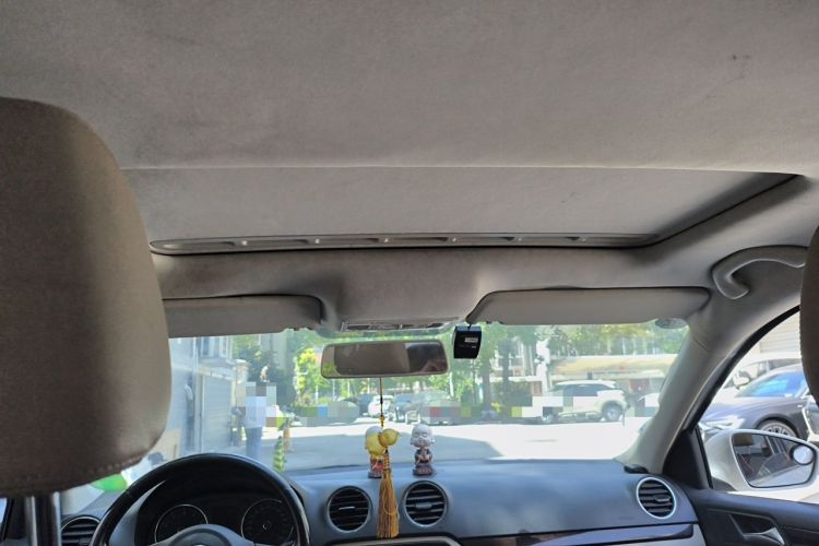 Used Volkswagen Jetta 2013 1.6L Automatic Luxury Model Headliner