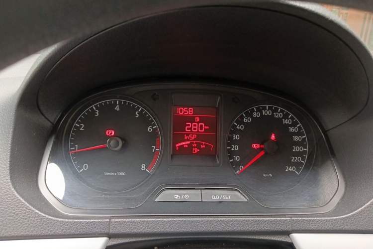 Used Volkswagen Jetta 2013 1.6L Manual Comfort Model Instrument Cluster